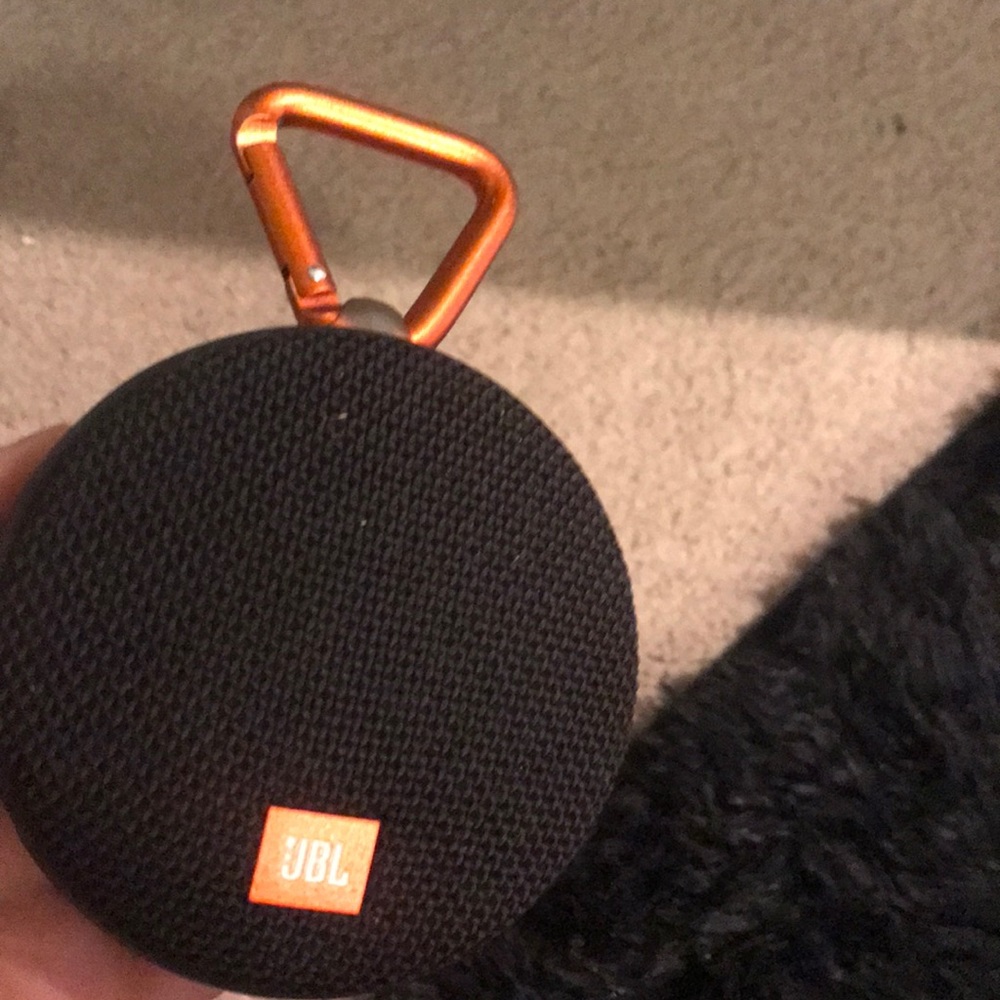 JBL clip two in great condition